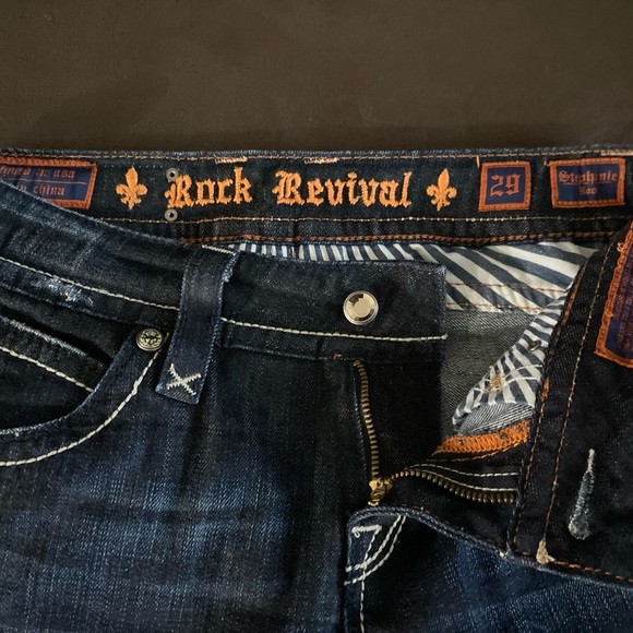 Rock Revival Jeans - Picture 3 of 4